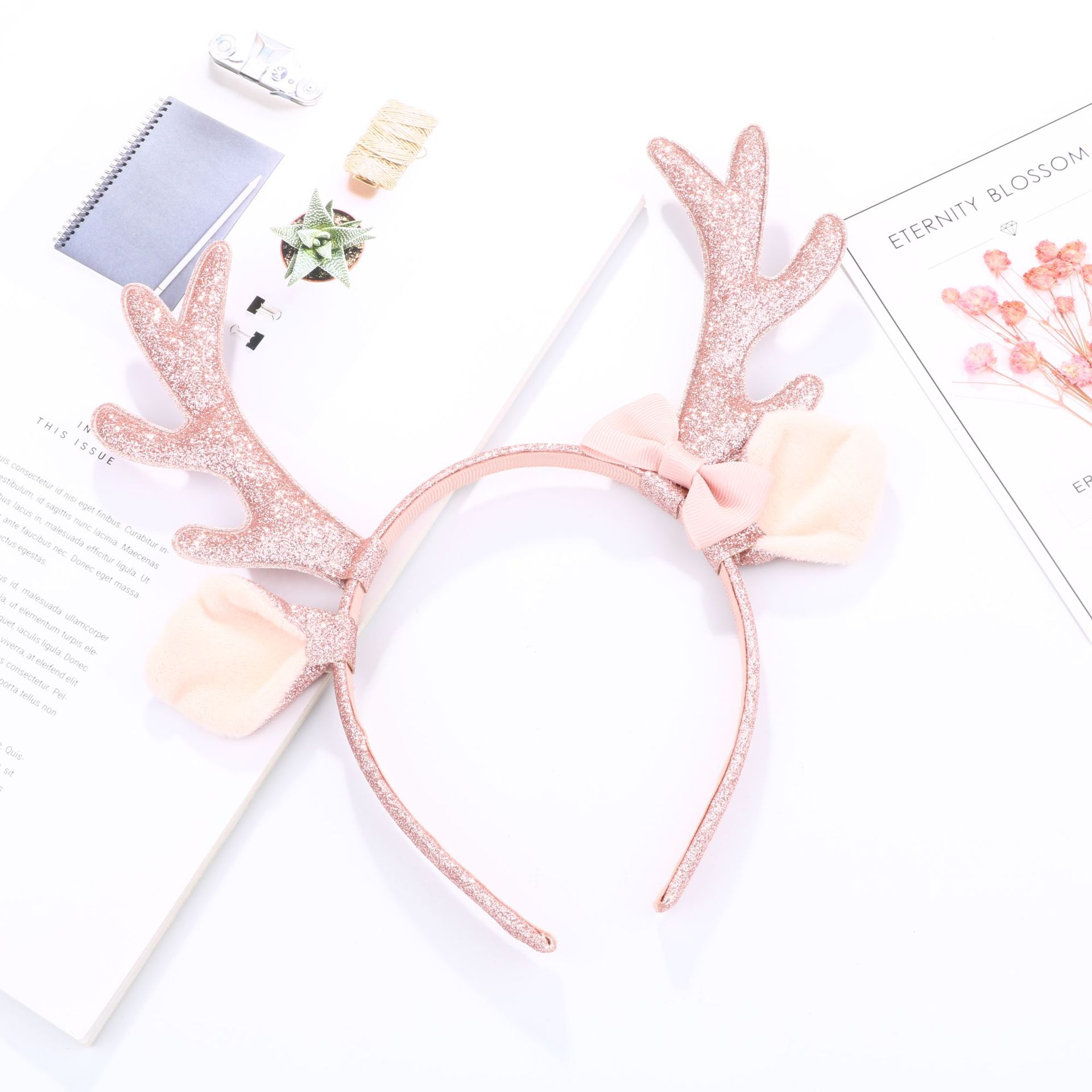 Милая розовая повязка на голов – обзор и цена Reindeer Antlers Headband